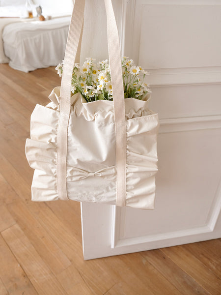 [ovuni] RUFFLE DRAWSTRING BAG (Ivory)