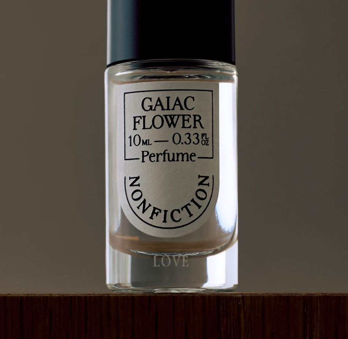 NONFICTION] Perfume 10ml + Pouch Gift set 香水瓶身可刻名💗 – Ohue