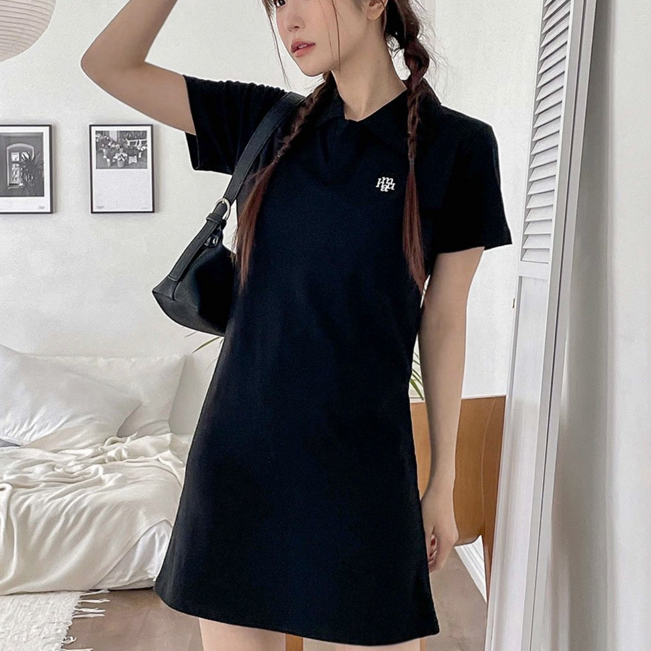 [muahmuah] Logo Open Collar Short-sleeved Dress