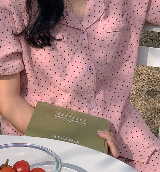 [Juuneedu] Caramel Dot Short-Sleeved Pyjama Set
