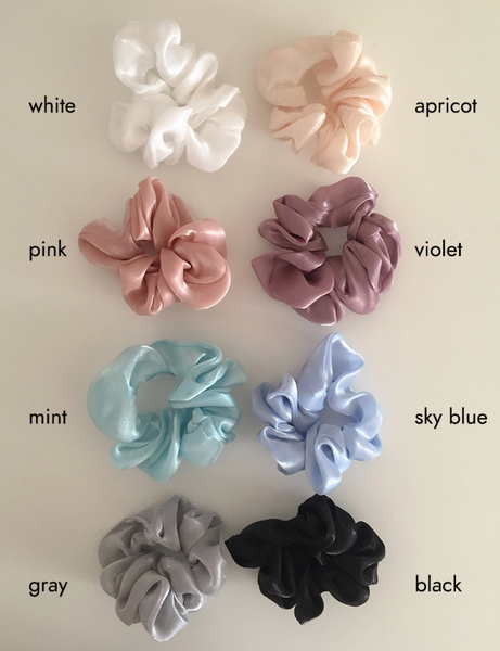 [moat] Mini Shine Scrunchy