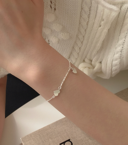 [moat] Two Heart Bracelet (silver925)