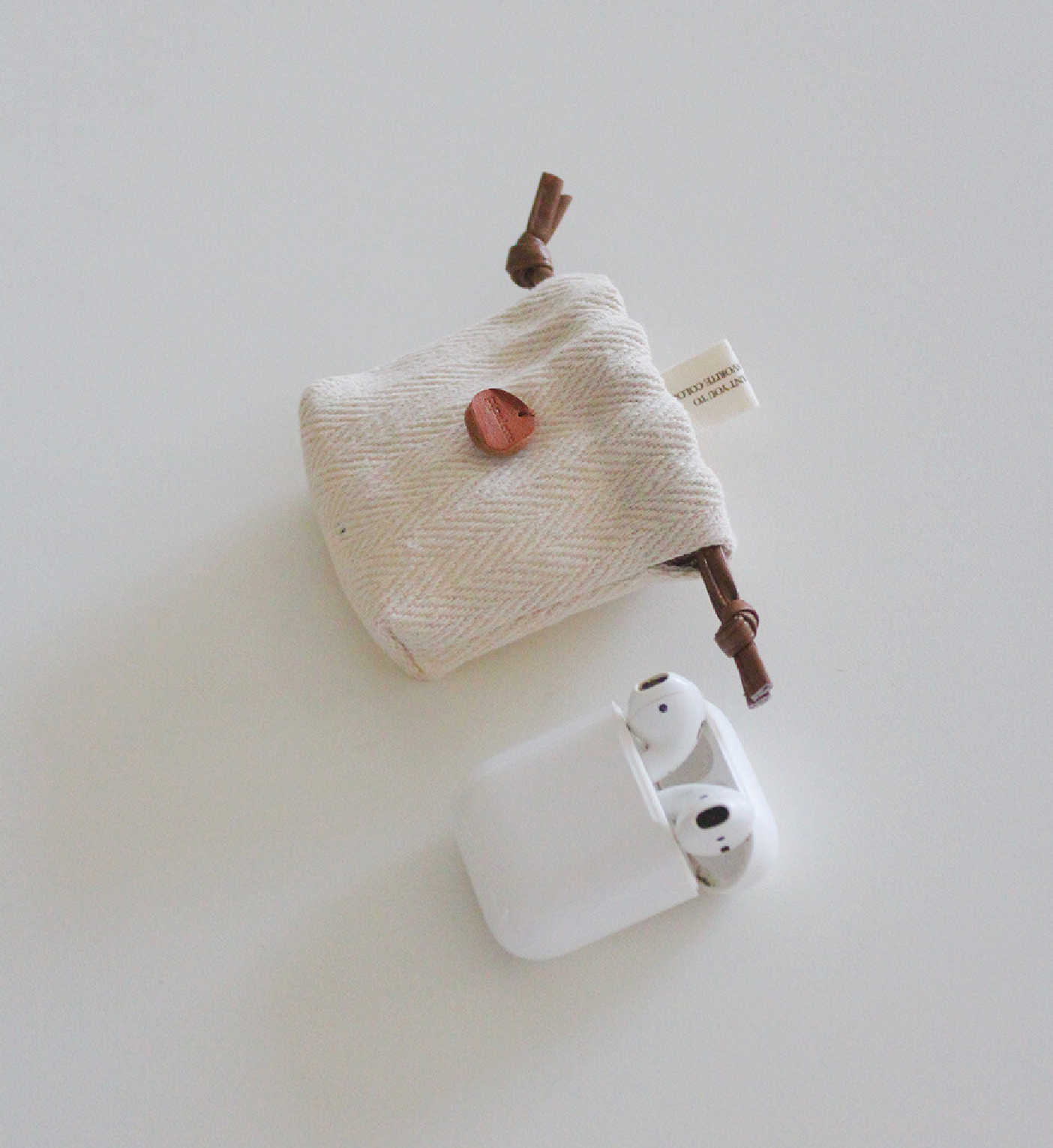 [p.palette] Baby Airpod Pouch