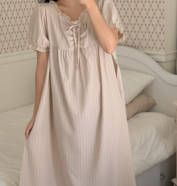 [Juuneedu] Mute Frill Short Sleeved Pyjama Set