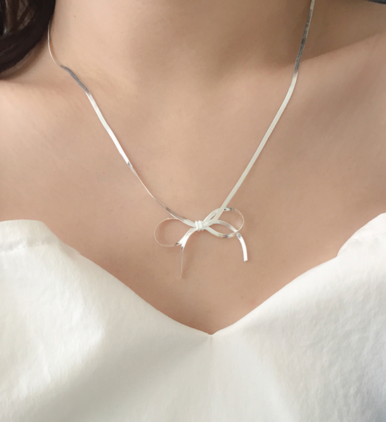 [moat] Nelly Ribbon Necklace (Silver925)