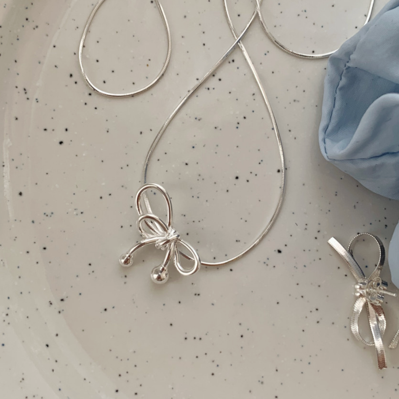 [Forimyme] Letting Ribbon Silver Necklace (Silver 925)