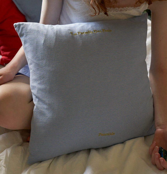 [HOTEL PARIS CHILL] Breezy Day Cushion Cover (Blue Stripe)