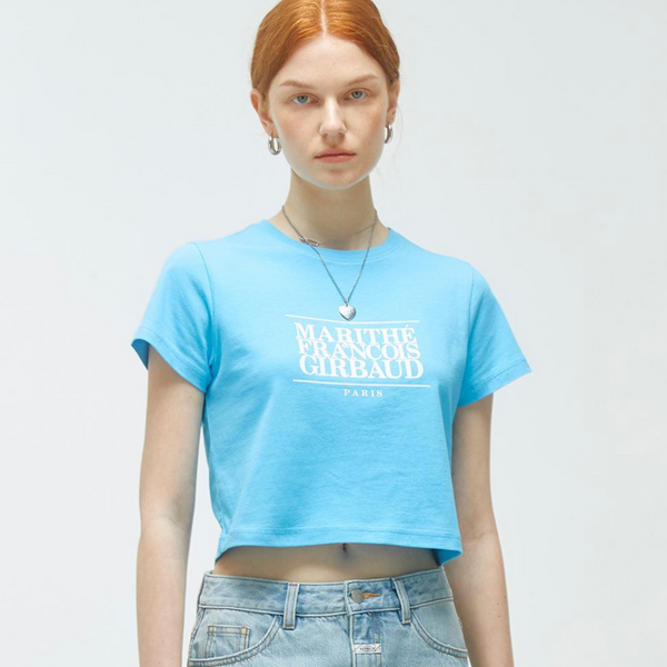 [MARITHÉ FRANÇOIS GIRBAUD] W CLASSIC LOGO CROP TEE sky blue