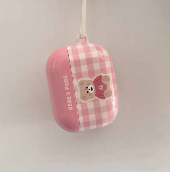 [malling booth] Pink Knit Bebe Airpods Case