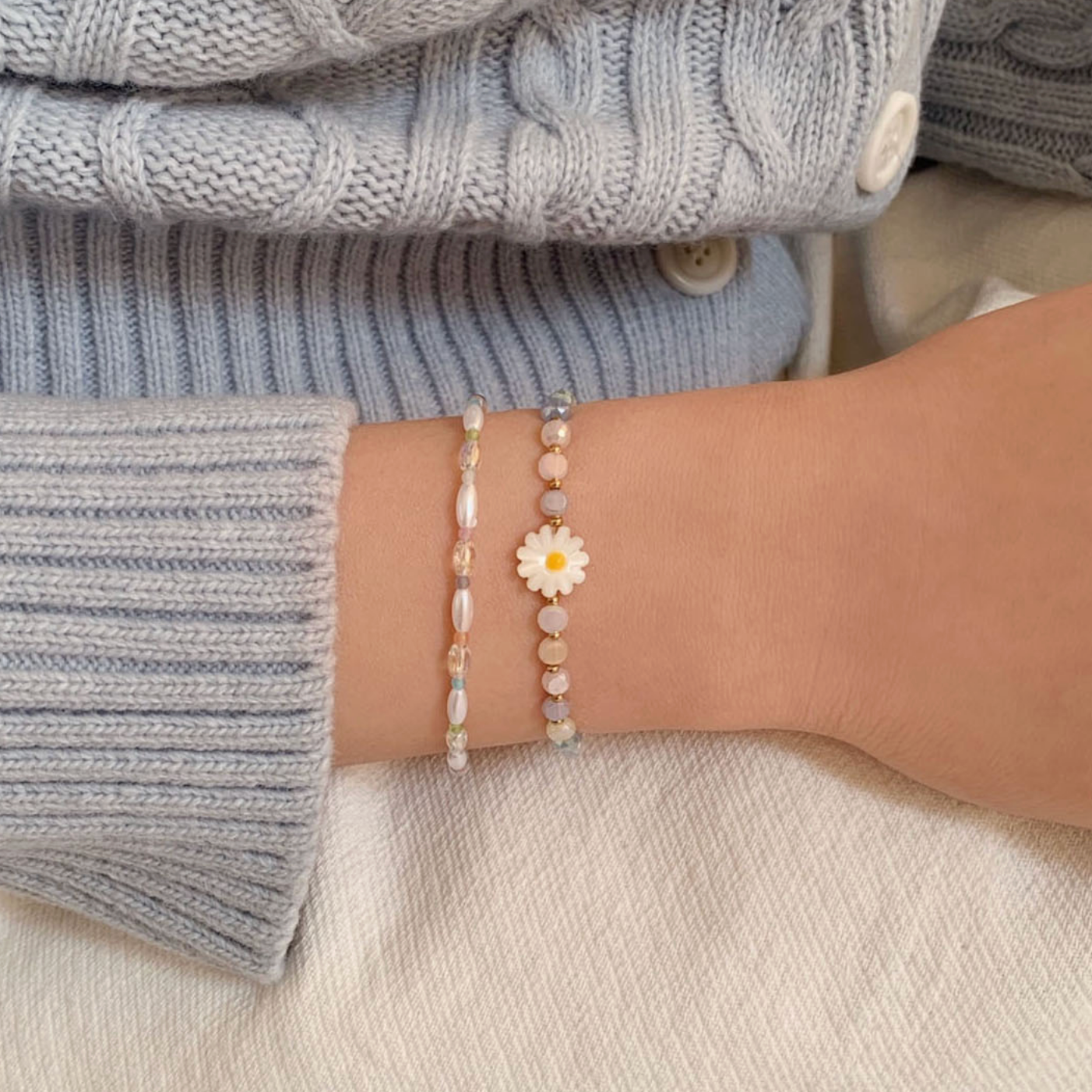 [SOYE PI-NE] Sunshine Daisy Crystal Beads Bracelet