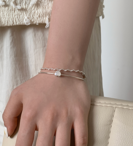 [aube n berry] Heart Bangle Daily Silver Bracelet (925 Silver)