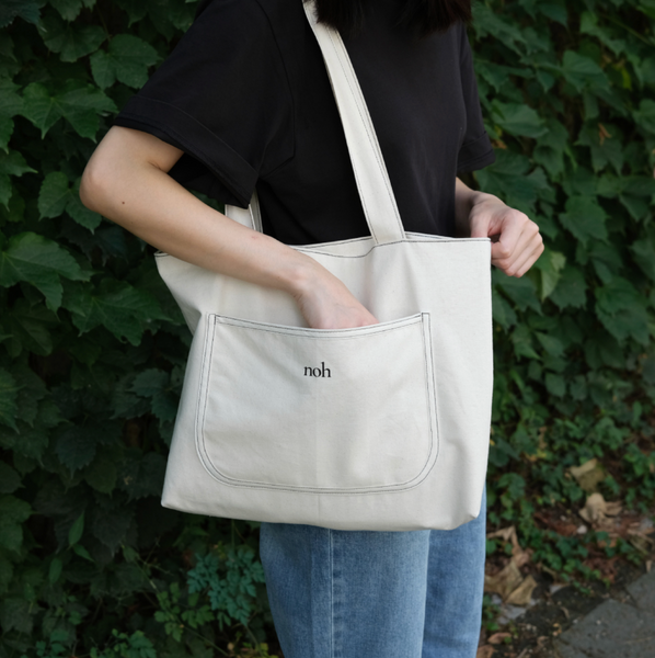 [noh] Stitch Pocket Bag (Ivory/ Black)