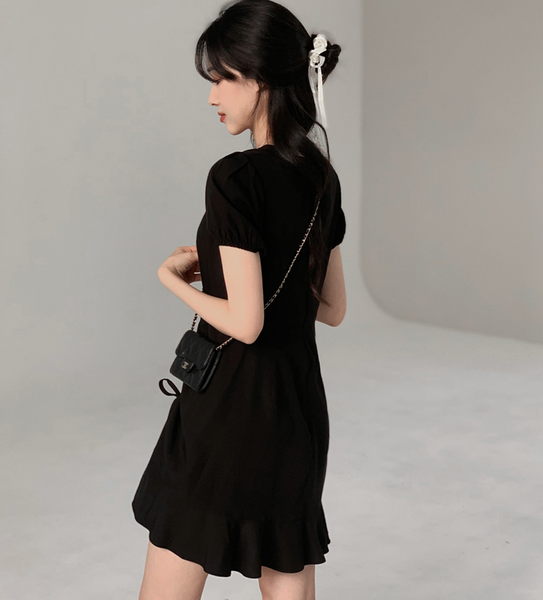 [SLOWAND] # SLOWMADE Wrap String Puff Dress