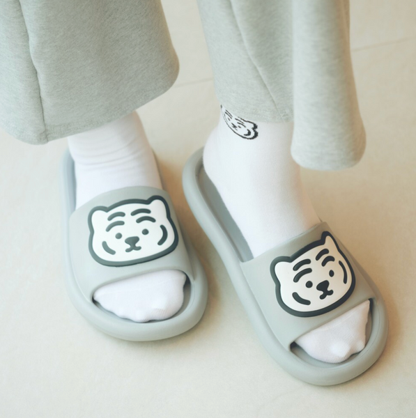 [MUZIK TIGER] Muziktiger Tube Slippers (Tiger)