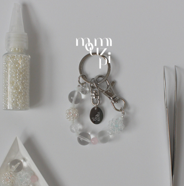 [moumm.zip:] Bath Time Bubble Gemstone Bead Keyring