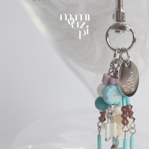 [moumm.zip:] Flower Natural Coral Jewelry Point Keyring