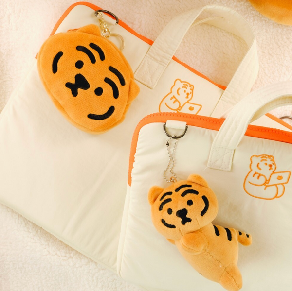 [MUZIK TIGER] Seating Tiger Laptop iPad Strap Pouch (Ivory)