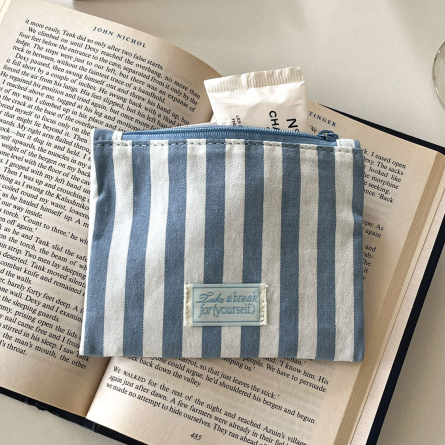 [Mademoment] Blue Stripe Mini Pouch