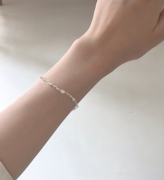 [moat] Rose Bracelet (silver925)