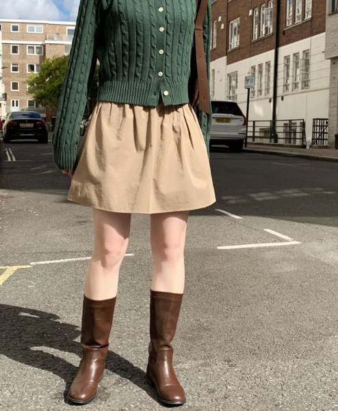 [98°C] Autumn Flared Mini Skirt