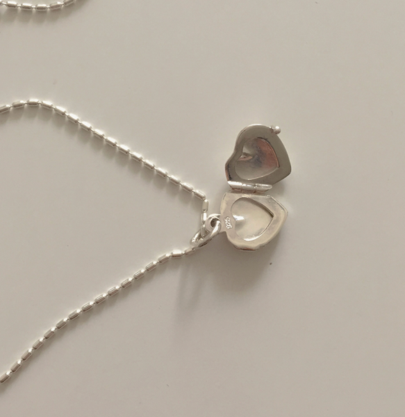 [moat] Lovely Locket Necklace (silver925)