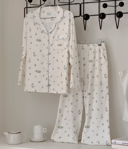 [Juuneedu] BUDDY Long-Sleeved Pyjama Set