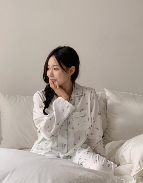 [Juuneedu] BUDDY Long-Sleeved Pyjama Set