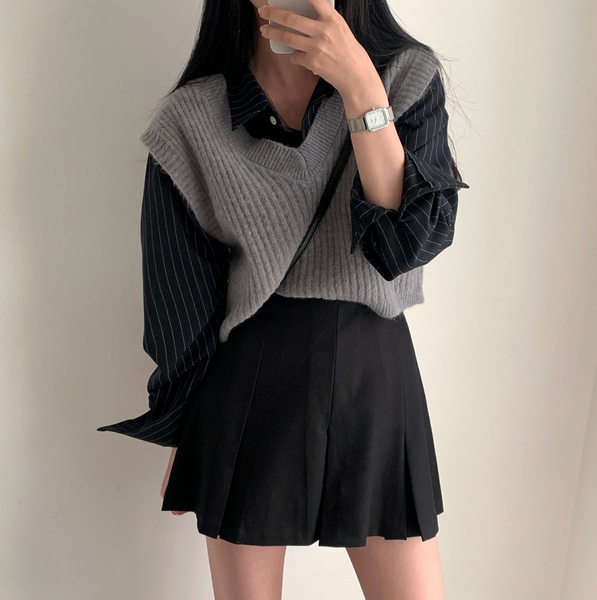 [CREAM CHEESE] More Pleats Mini Skirt