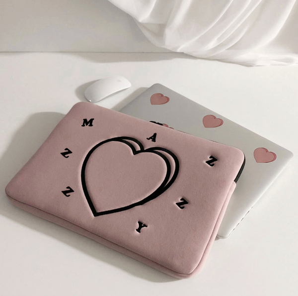 [MAZZZZY] Signature Heart Laptop Pouch (Indi Pink)