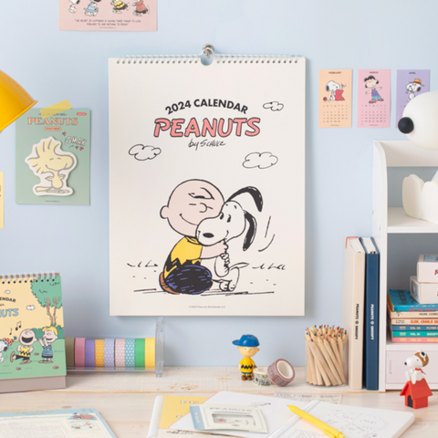[Peanuts] 2024 Snoopy Wall Calendar