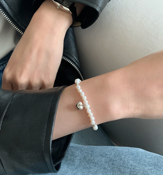 [SOYE PI-NE] Latte Freshwater Pearl Heart Bracelet