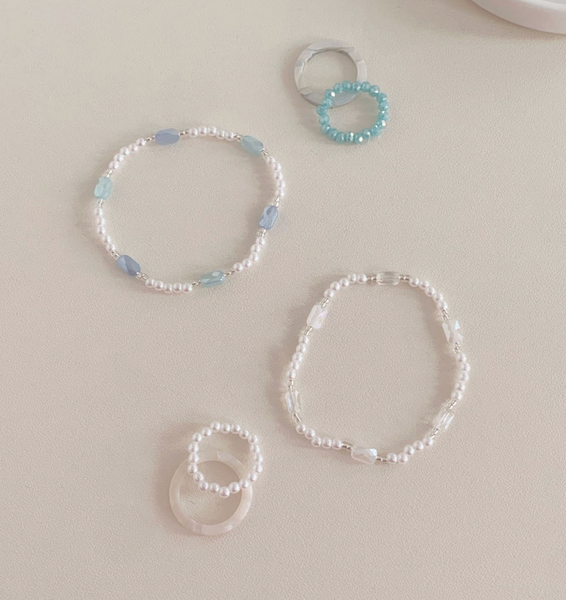 [SOYE PI-NE] Glass Bead Ring & Bracelet Set