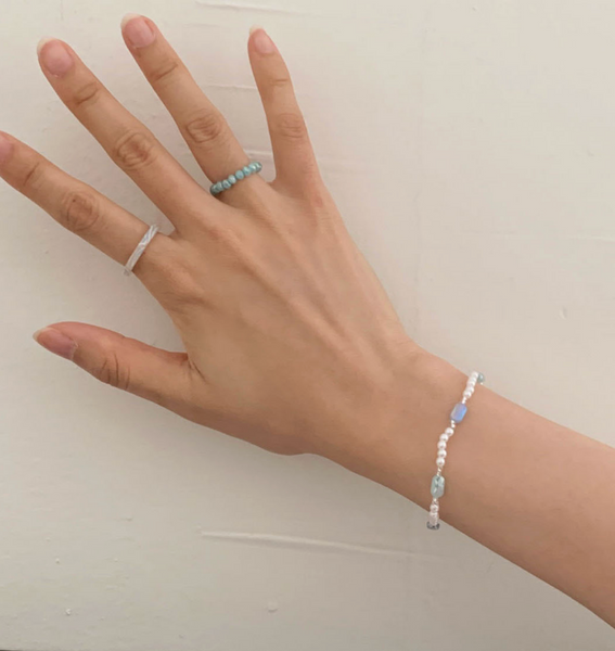 [SOYE PI-NE] Glass Bead Ring & Bracelet Set