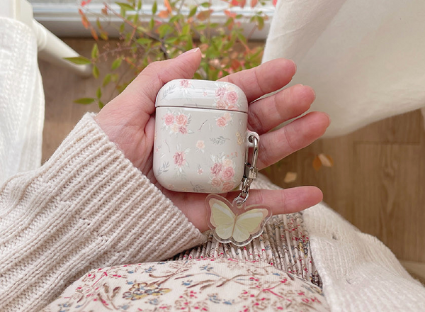 [Romantic Mood] Cottage Flower Glossy Airpods Case