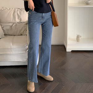 [FROM HEAD TO TOE] Straight Bootcut Denim Pants