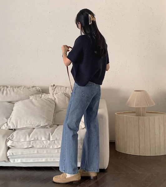 [FROM HEAD TO TOE] Straight Bootcut Denim Pants