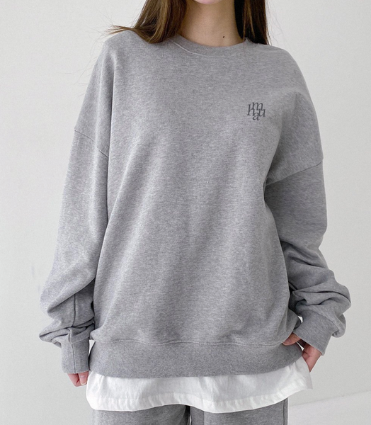 [muahmuah] Signature Back Point Sweatshirt