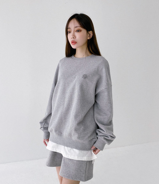 [muahmuah] Signature Back Point Sweatshirt