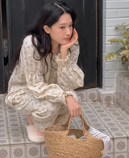 [Juuneedu] Jeu Written Flower Pyjama Set