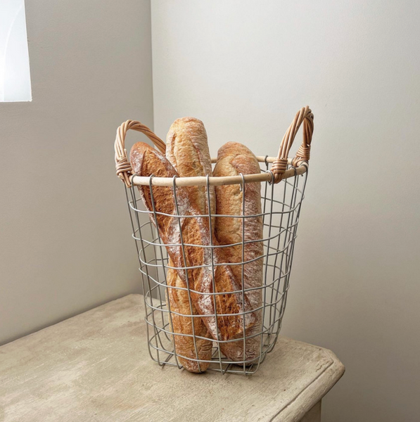 [Bracket Table] Wire Baguette Basket