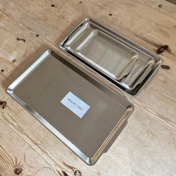 [Bracket Table] Vintage Metal Tray