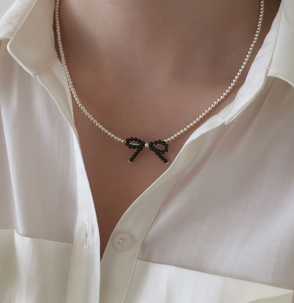 [moat] Black Ribbon Ball Necklace (Silver925)