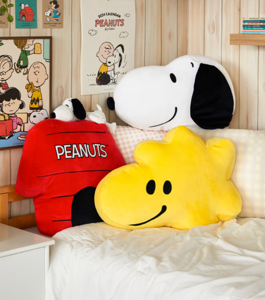 [Peanuts] Snoopy Face Cushion