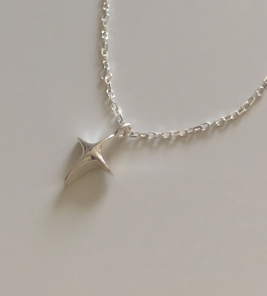 [moat] Point Cross Necklace (silver925)