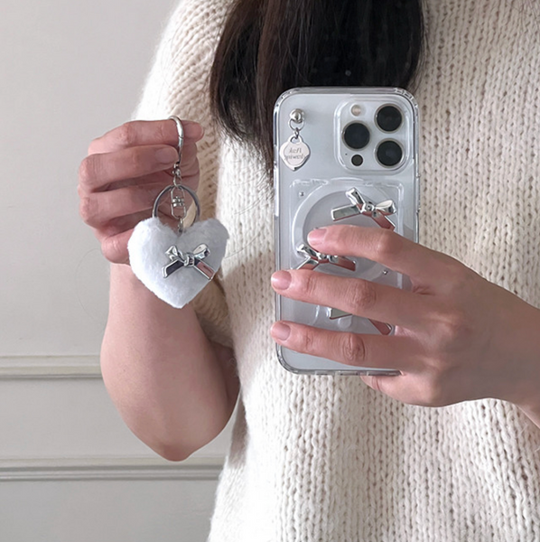 [Peakdrawing] Winter Silver Ribbon Heart Pompom Keyring