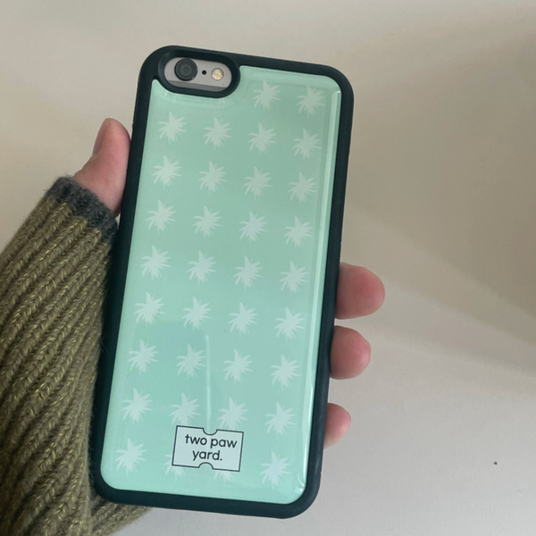 [two paw yard.] Starlight Epoxy Phone Case