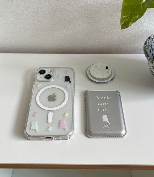 [two paw yard.] Pastel Cat MagSafe Case