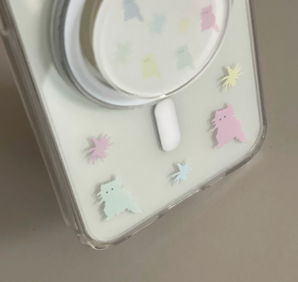 [two paw yard.] Pastel Cat MagSafe Case