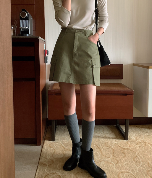 [FROM HEAD TO TOE] Cargo Mini Skirt