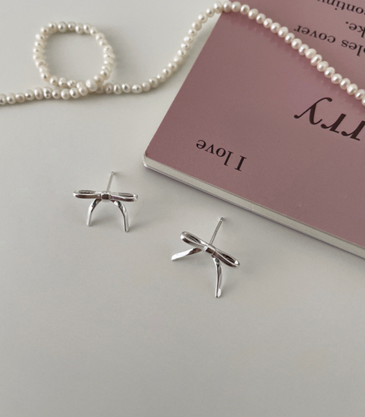 [sora'de] (925silver) Ribbon Plain Ear Cuff / Earrings